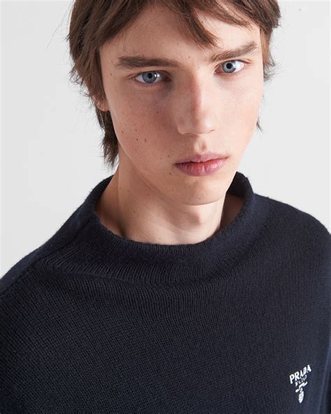 prada pullover herren blau|Pullover aus Wolle und Kaschmir in Blau .